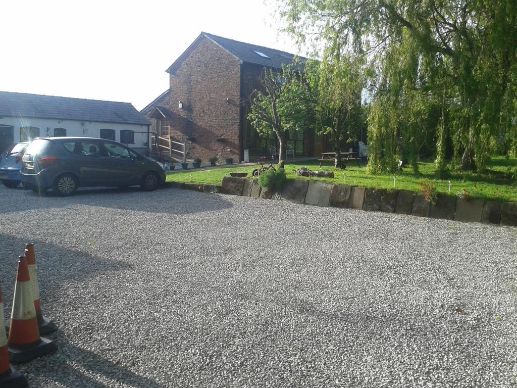 Brook Barn B&B Hale  Exteriér fotografie