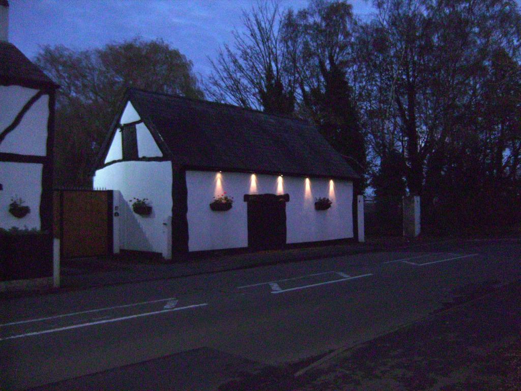 Brook Barn B&B Hale  Exteriér fotografie