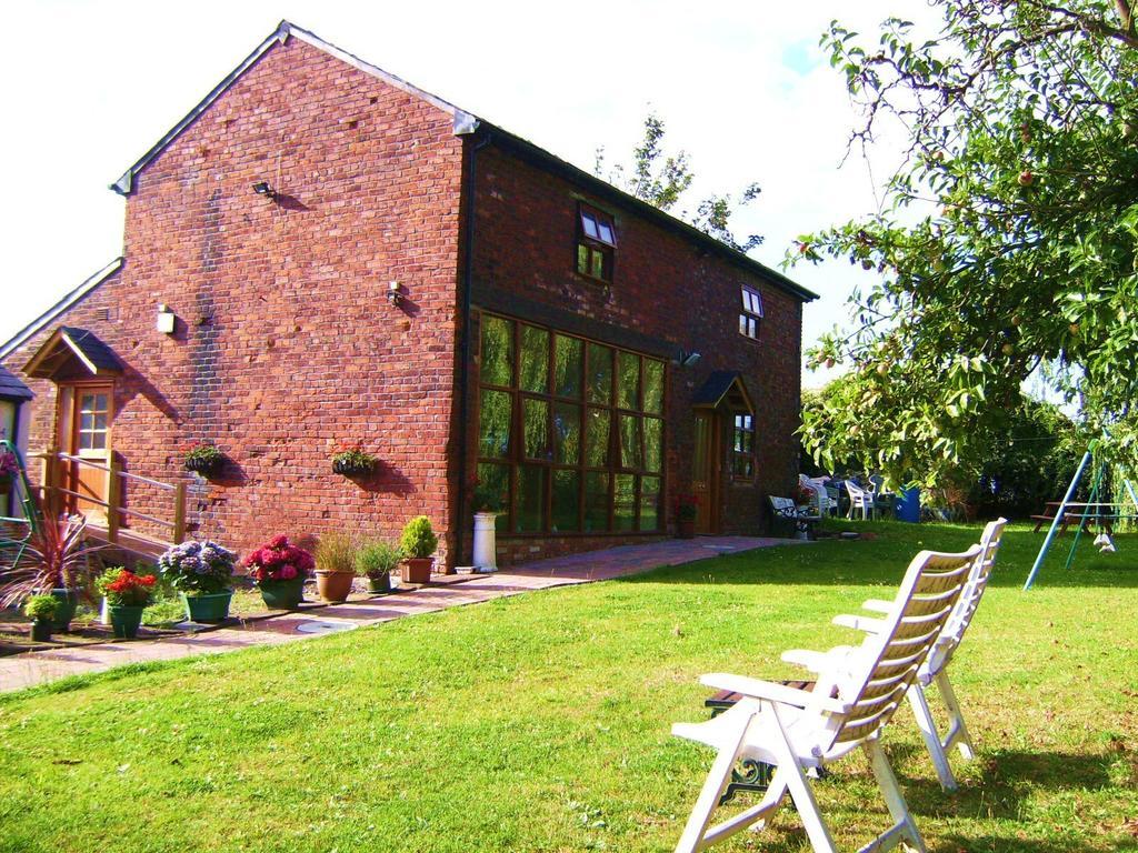 Brook Barn B&B Hale  Exteriér fotografie