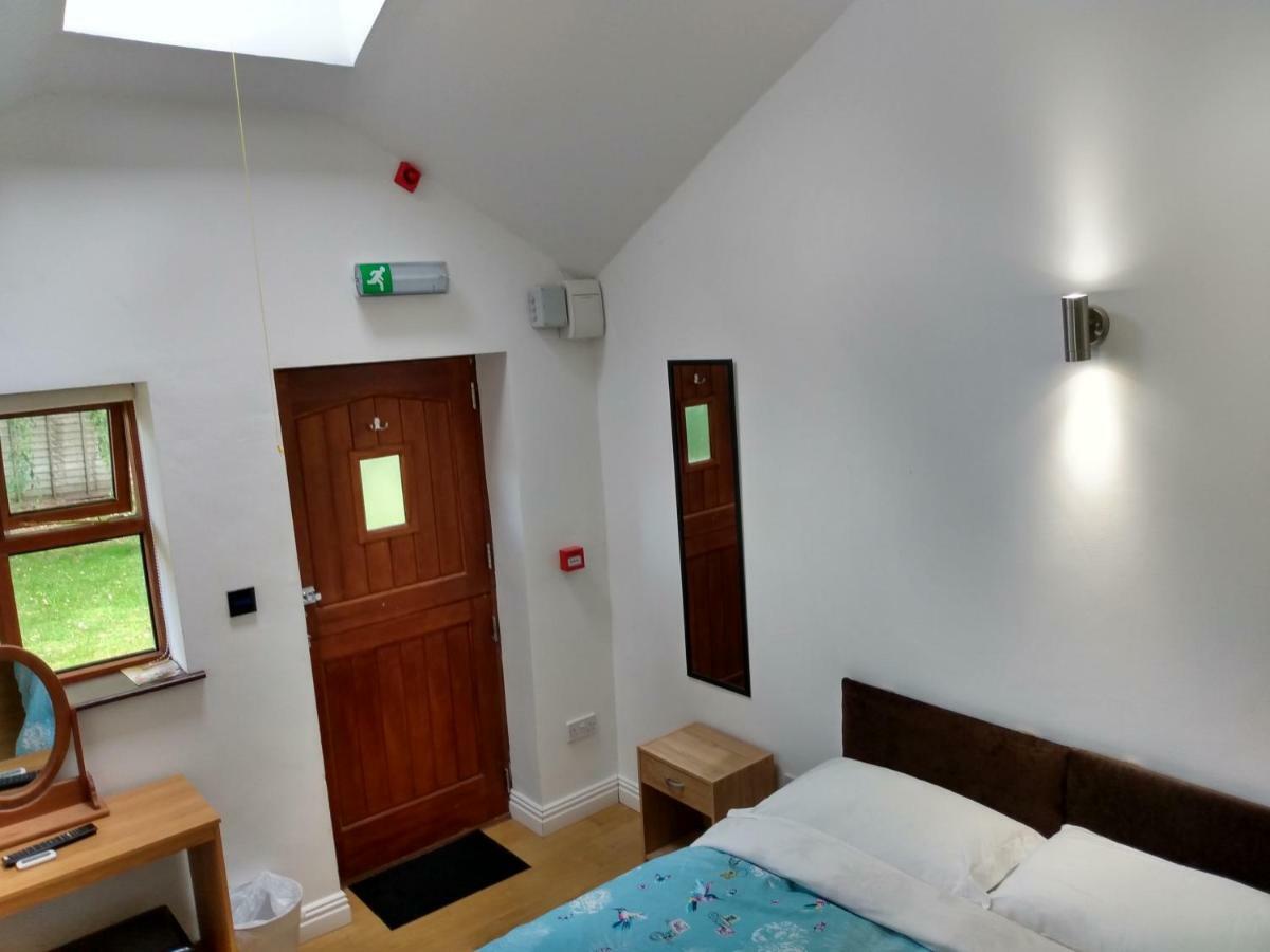 Brook Barn B&B Hale  Exteriér fotografie