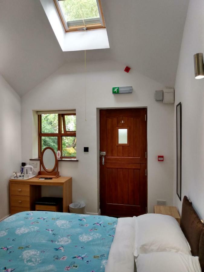Brook Barn B&B Hale  Exteriér fotografie